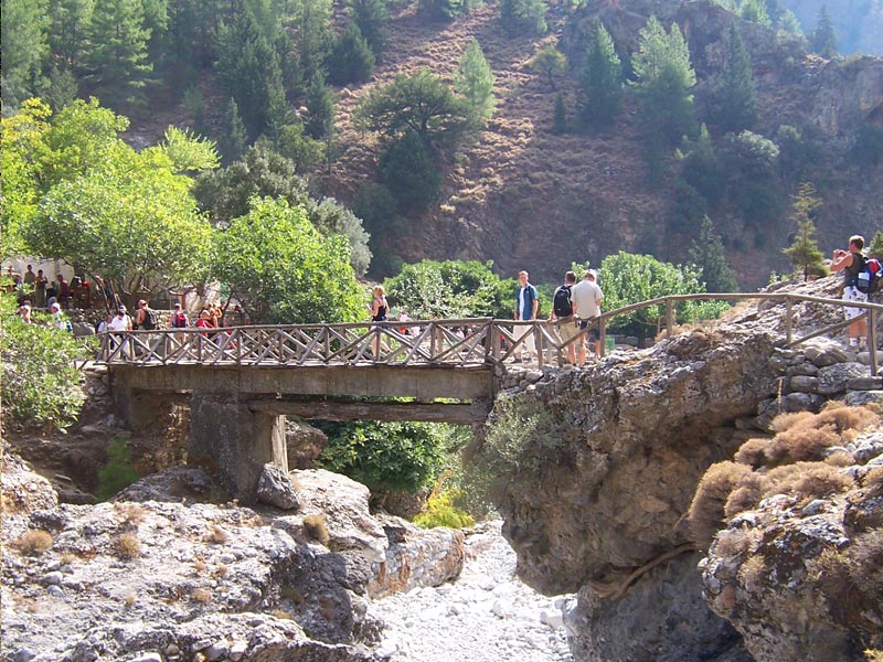 ΕΘΝΙΚΟΣ ΔΡΥΜΟΣ ΛΕΥΚΩΝ ΟΡΕΩΝ (ΣΑΜΑΡΙΑΣ) / Samaria gorge.. crete